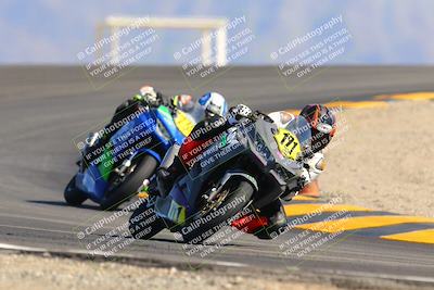 media/Oct-29-2022-CVMA (Sat) [[14c0aa3b66]]/Race 4 500 Supersport-350 Supersport/